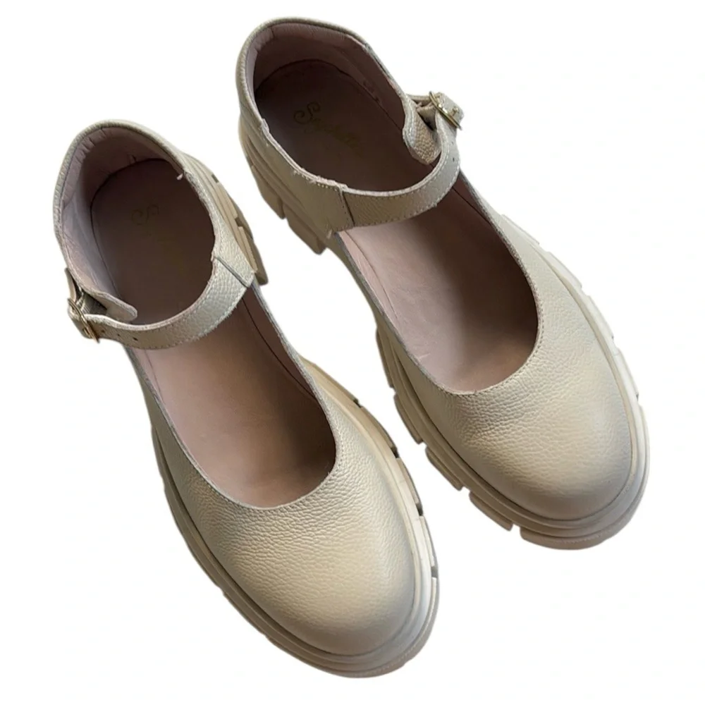Seychelles Cream Mary Jane Chunky Sole Flats